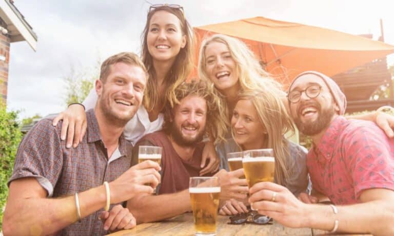 Australian Slang For Beer 12 Examples Foreign Lingo