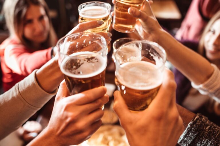 British Slang For Alcohol (Explained!) Foreign Lingo